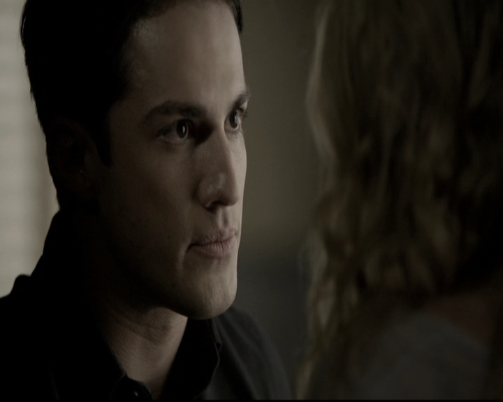 VampireDiariesWorld-dot-nl_6x13TheDayITriedTLive0543.jpg