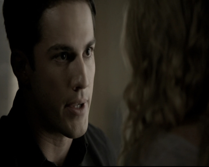 VampireDiariesWorld-dot-nl_6x13TheDayITriedTLive0545.jpg