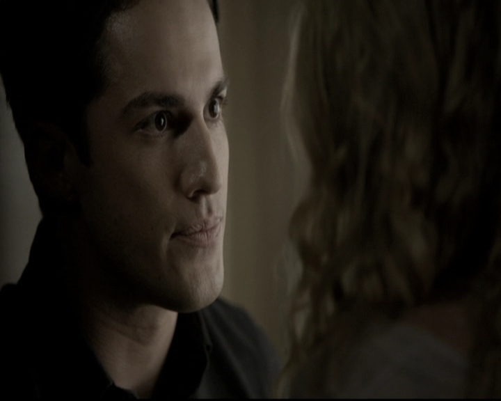 VampireDiariesWorld-dot-nl_6x13TheDayITriedTLive0546.jpg