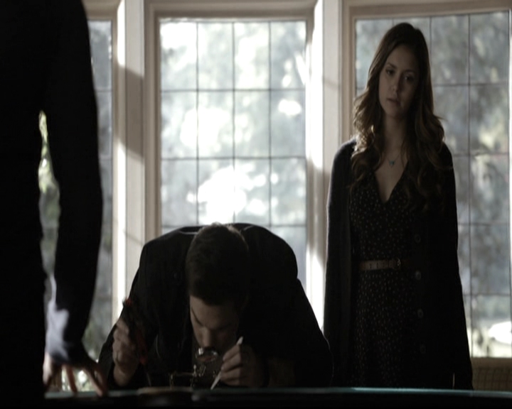 VampireDiariesWorld-dot-nl_6x13TheDayITriedTLive0655.jpg