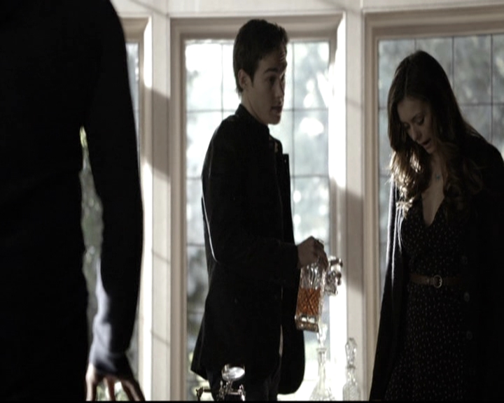 VampireDiariesWorld-dot-nl_6x13TheDayITriedTLive0681.jpg