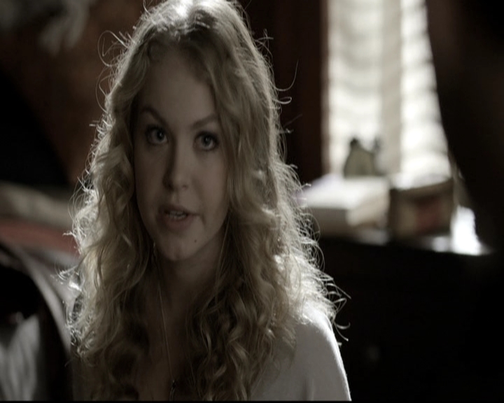 VampireDiariesWorld-dot-nl_6x13TheDayITriedTLive0711.jpg