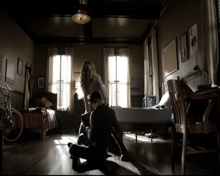 VampireDiariesWorld-dot-nl_6x13TheDayITriedTLive0782.jpg