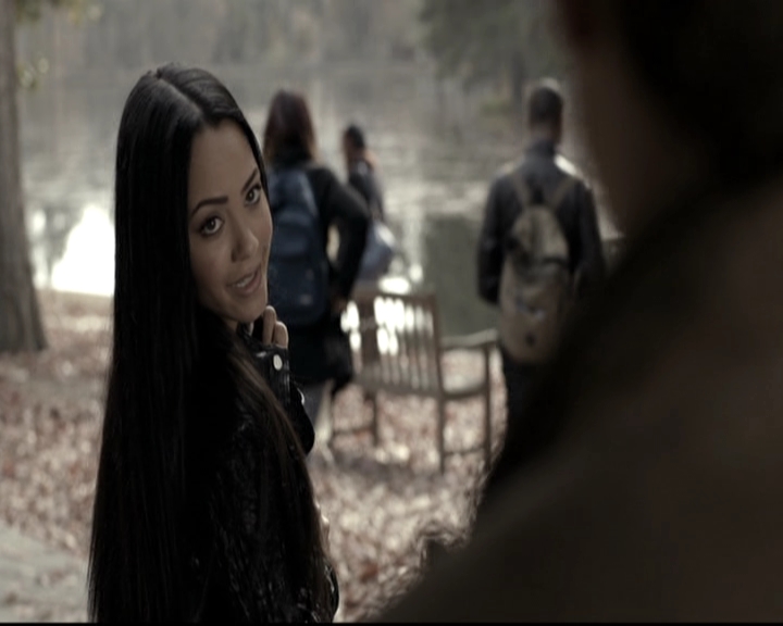 VampireDiariesWorld-dot-nl_6x13TheDayITriedTLive0823.jpg