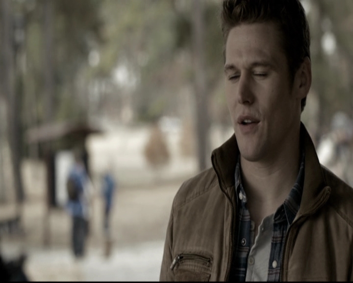 VampireDiariesWorld-dot-nl_6x13TheDayITriedTLive0824.jpg