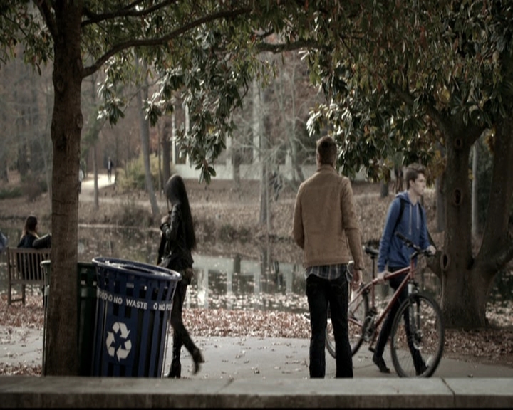 VampireDiariesWorld-dot-nl_6x13TheDayITriedTLive0825.jpg