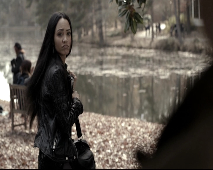 VampireDiariesWorld-dot-nl_6x13TheDayITriedTLive0827.jpg