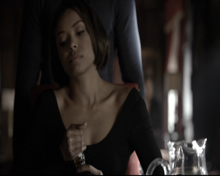 VampireDiariesWorld-dot-nl_6x13TheDayITriedTLive0972.jpg