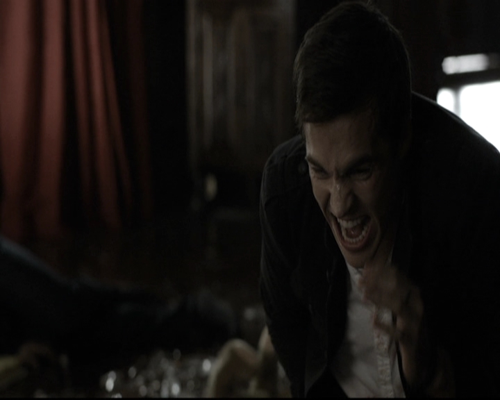 VampireDiariesWorld-dot-nl_6x13TheDayITriedTLive1380.jpg