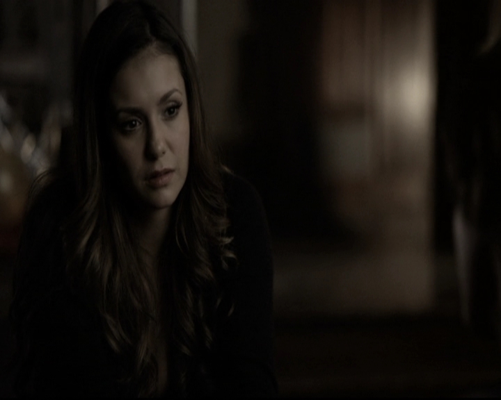 VampireDiariesWorld-dot-nl_6x13TheDayITriedTLive1943.jpg