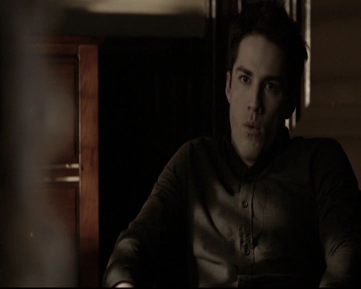 VampireDiariesWorld-dot-nl_6x13TheDayITriedTLive1993.jpg