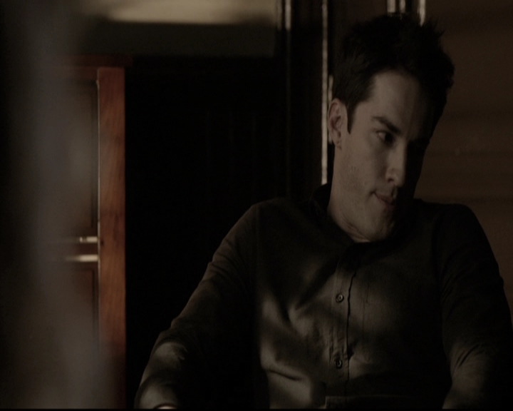 VampireDiariesWorld-dot-nl_6x13TheDayITriedTLive1994.jpg