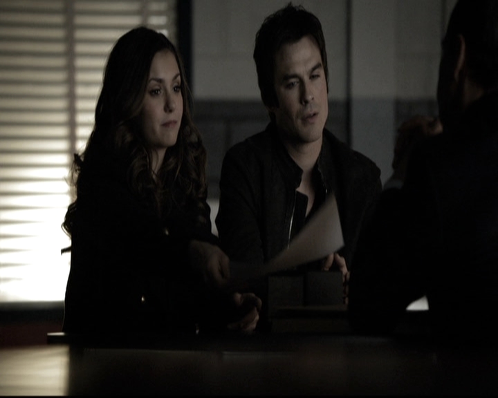 VampireDiariesWorld-dot-nl_6x14Stay0106.jpg