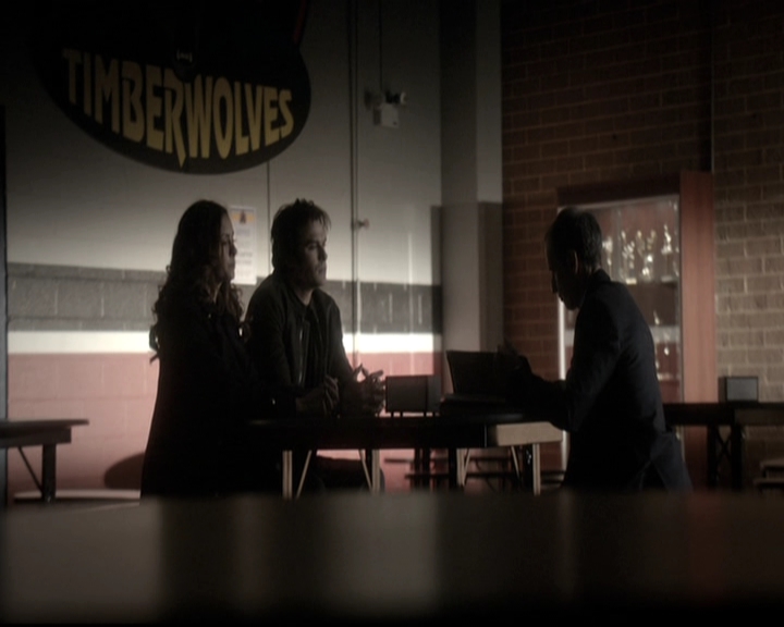 VampireDiariesWorld-dot-nl_6x14Stay0114.jpg