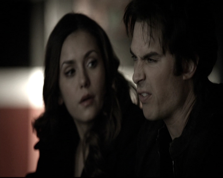 VampireDiariesWorld-dot-nl_6x14Stay0124.jpg