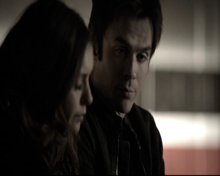 VampireDiariesWorld-dot-nl_6x14Stay0149.jpg