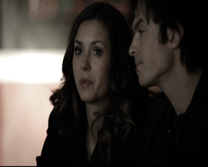 VampireDiariesWorld-dot-nl_6x14Stay0152.jpg