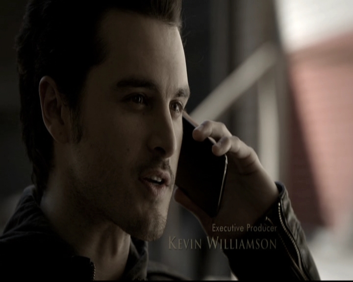 VampireDiariesWorld-dot-nl_6x14Stay0231.jpg