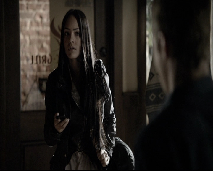 VampireDiariesWorld-dot-nl_6x14Stay0233.jpg