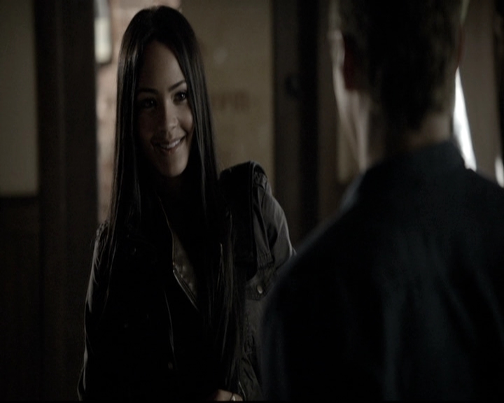 VampireDiariesWorld-dot-nl_6x14Stay0247.jpg