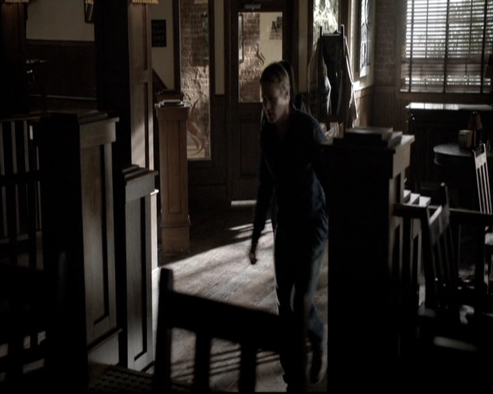 VampireDiariesWorld-dot-nl_6x14Stay0253.jpg