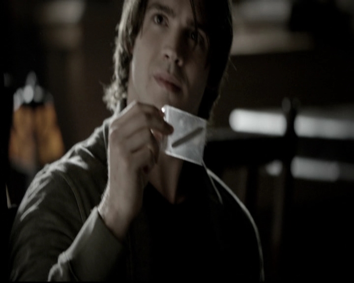 VampireDiariesWorld-dot-nl_6x14Stay0302.jpg