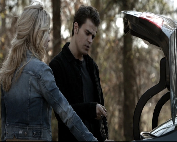 VampireDiariesWorld-dot-nl_6x14Stay0336.jpg