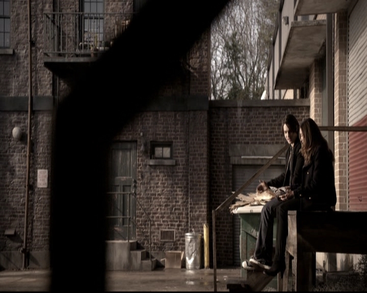 VampireDiariesWorld-dot-nl_6x14Stay0738.jpg