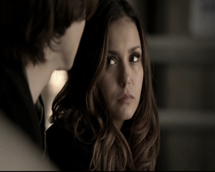 VampireDiariesWorld-dot-nl_6x14Stay0800.jpg