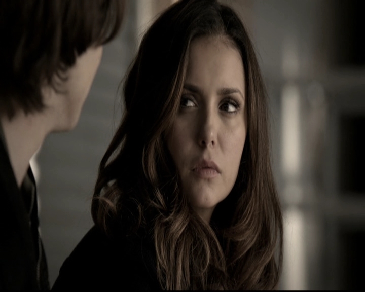 VampireDiariesWorld-dot-nl_6x14Stay0808.jpg