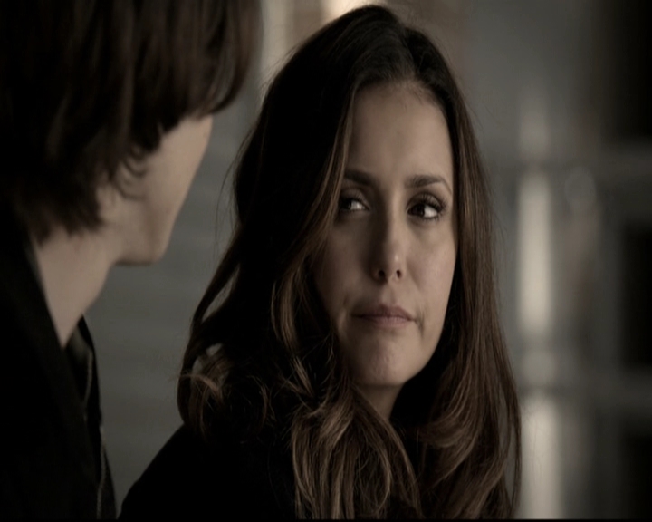 VampireDiariesWorld-dot-nl_6x14Stay0810.jpg