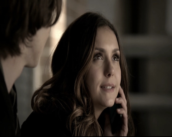 VampireDiariesWorld-dot-nl_6x14Stay0813.jpg