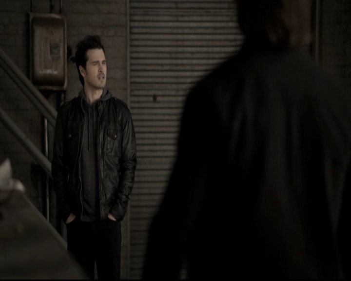 VampireDiariesWorld-dot-nl_6x14Stay0852.jpg