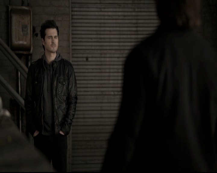 VampireDiariesWorld-dot-nl_6x14Stay0853.jpg