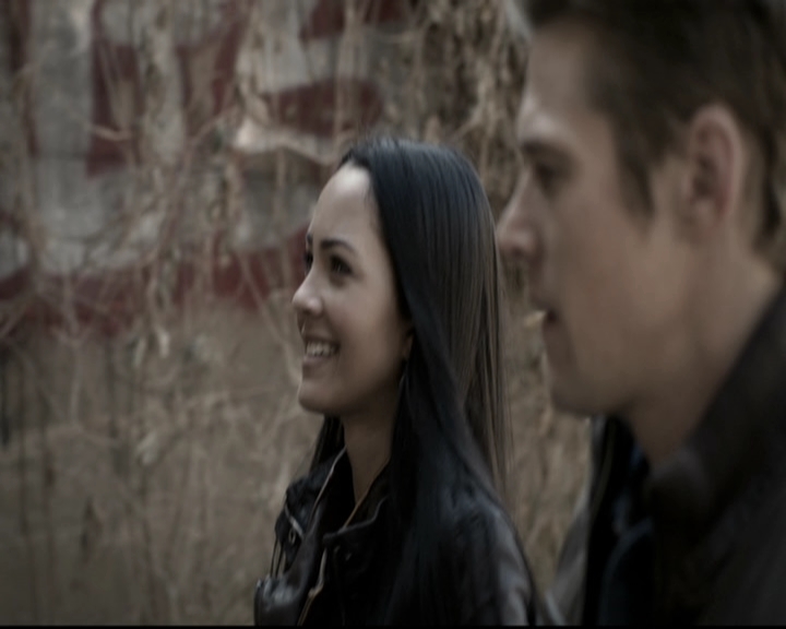 VampireDiariesWorld-dot-nl_6x14Stay1105.jpg