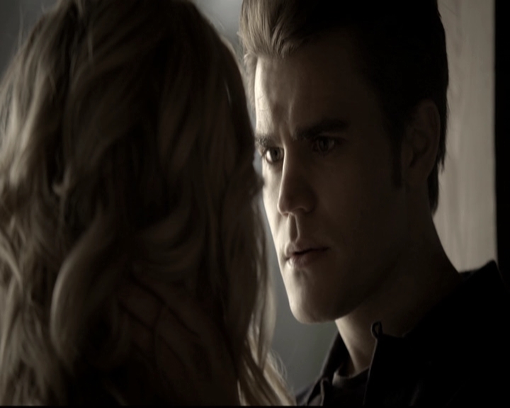 VampireDiariesWorld-dot-nl_6x14Stay1323.jpg