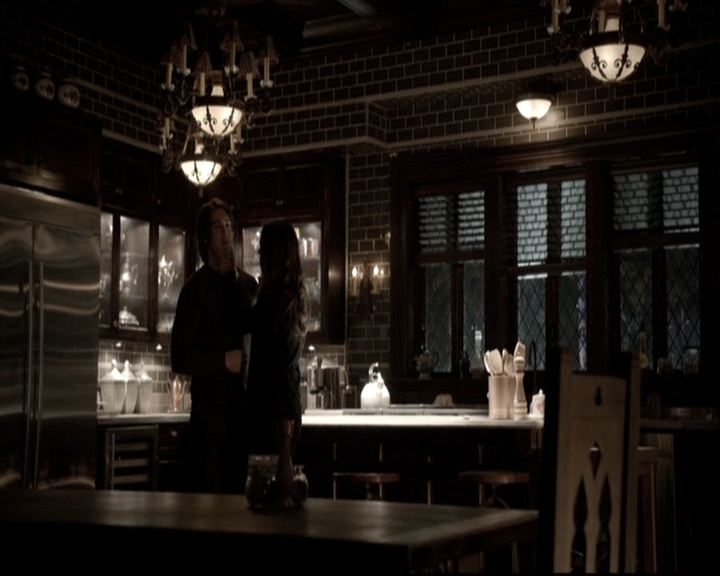 VampireDiariesWorld-dot-nl_6x14Stay1400.jpg