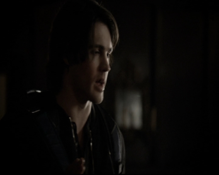 VampireDiariesWorld-dot-nl_6x14Stay1610.jpg