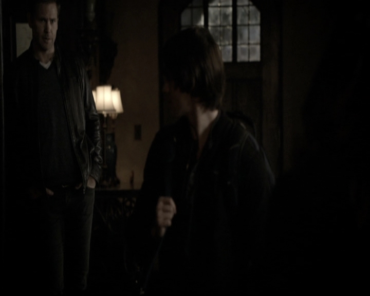 VampireDiariesWorld-dot-nl_6x14Stay1625.jpg