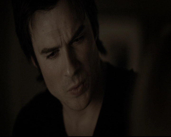 VampireDiariesWorld-dot-nl_6x14Stay1789.jpg