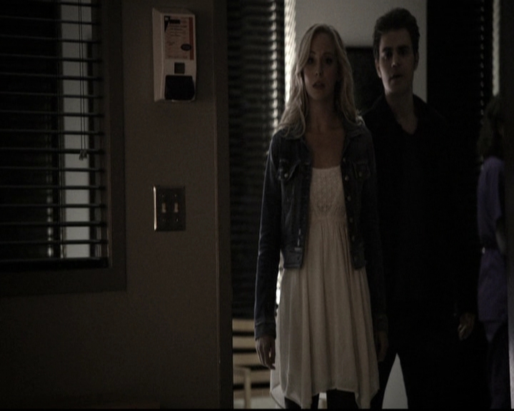 VampireDiariesWorld-dot-nl_6x14Stay1867.jpg