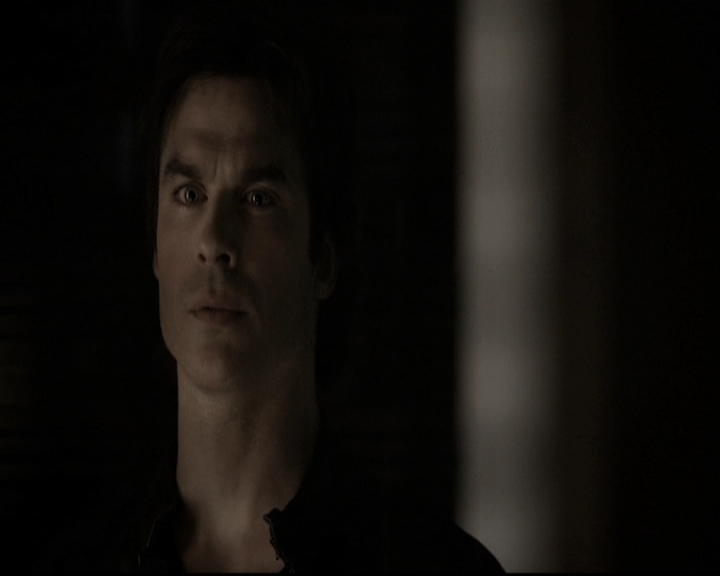 VampireDiariesWorld-dot-nl_6x14Stay1924.jpg