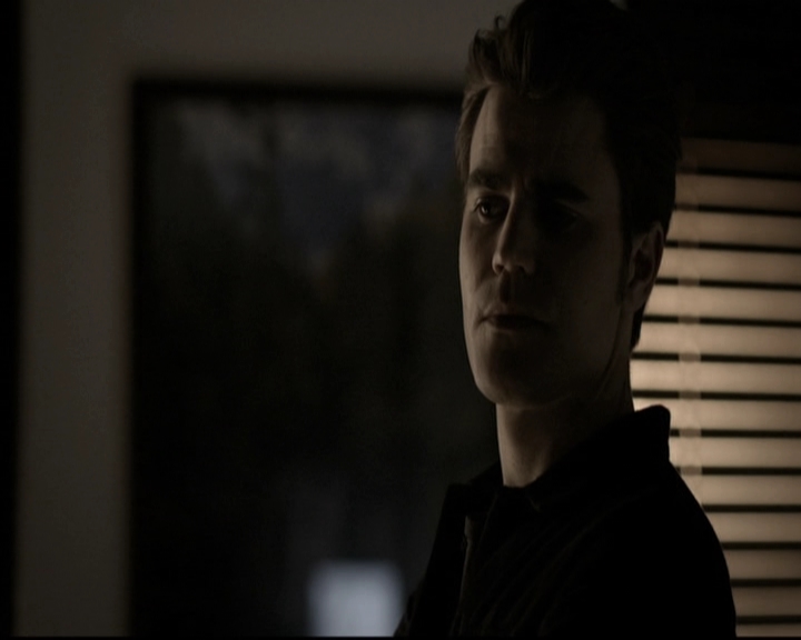 VampireDiariesWorld-dot-nl_6x14Stay1932.jpg