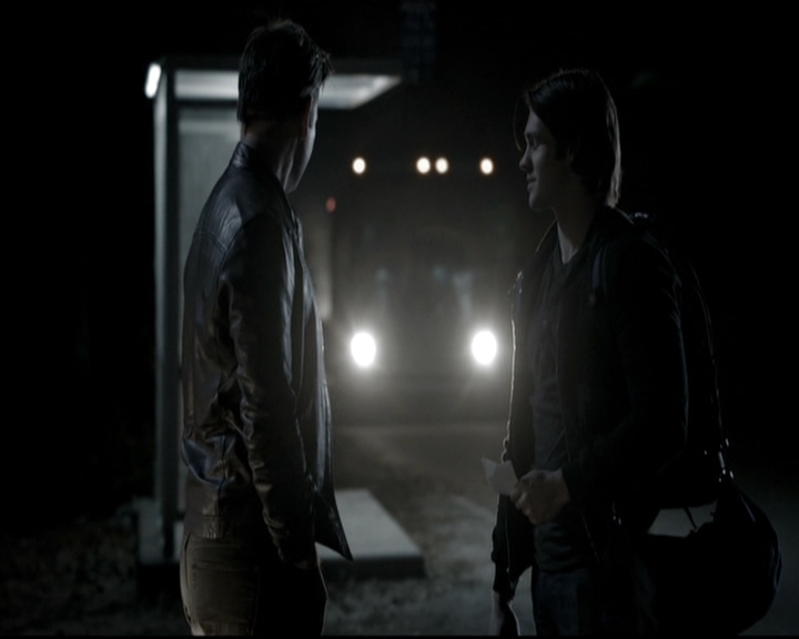 VampireDiariesWorld-dot-nl_6x14Stay2043.jpg