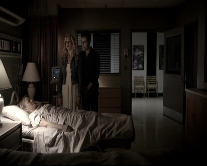 VampireDiariesWorld-dot-nl_6x14Stay2127.jpg