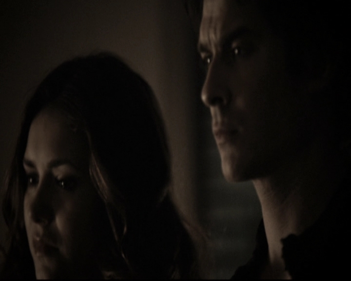 VampireDiariesWorld-dot-nl_6x14Stay2243.jpg