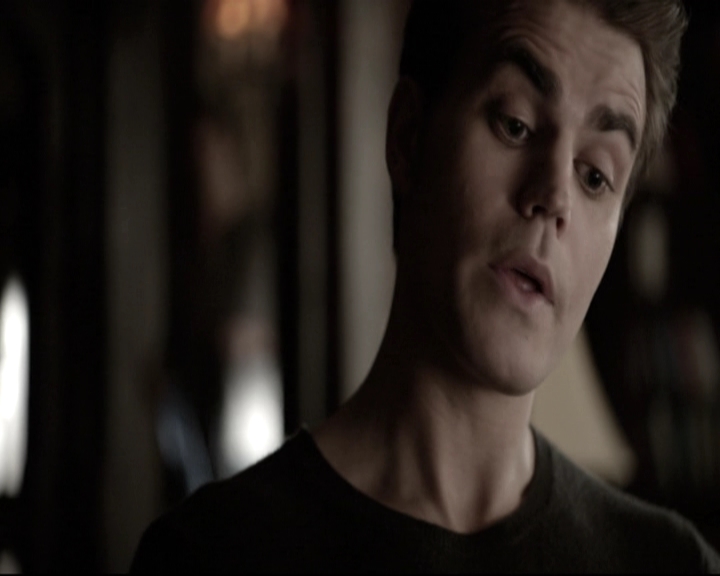 VampireDiariesWorld-dot-nl_6x15LetHerGo-deletedscenes0088.jpg