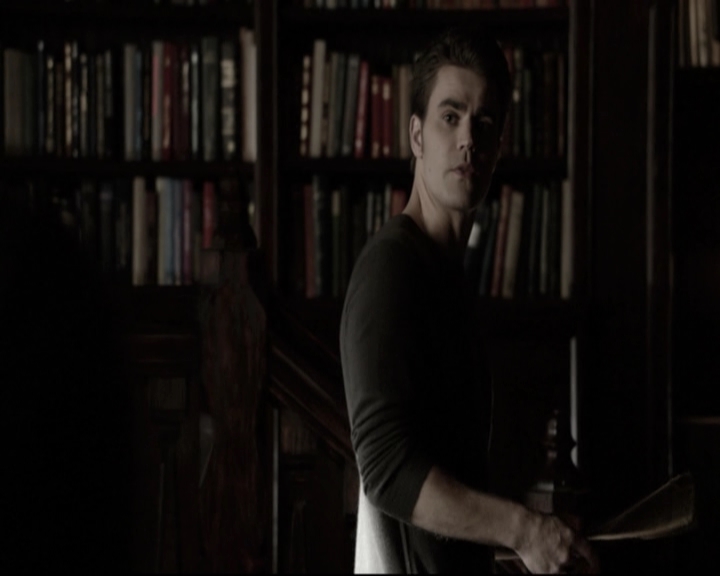 VampireDiariesWorld-dot-nl_6x15LetHerGo-deletedscenes0098.jpg