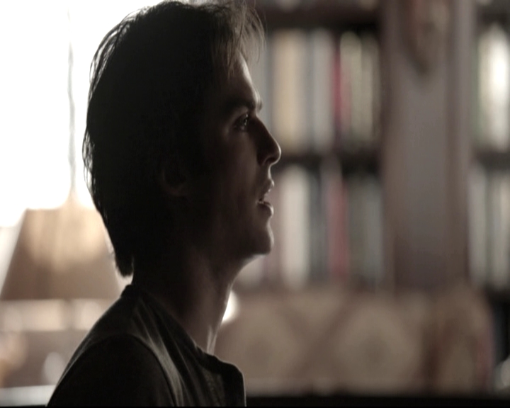 VampireDiariesWorld-dot-nl_6x15LetHerGo-deletedscenes0121.jpg