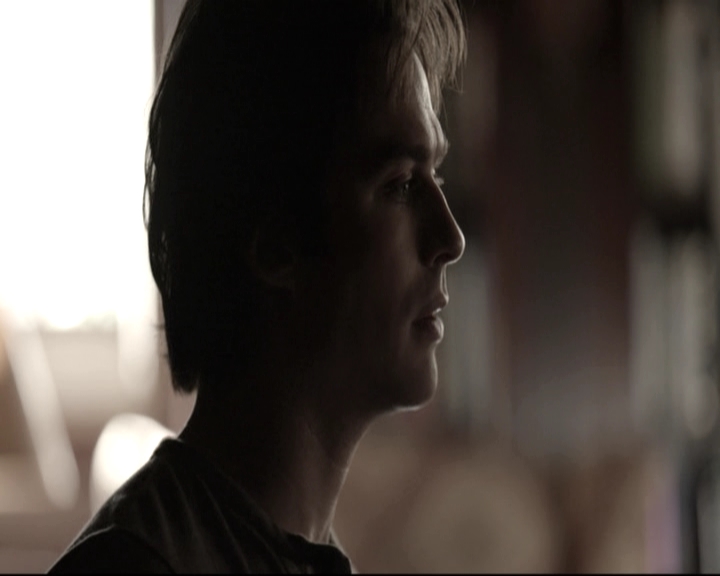 VampireDiariesWorld-dot-nl_6x15LetHerGo-deletedscenes0129.jpg